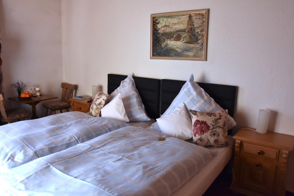 Hotel Tannenhof โบเดนไมส์ ภายนอก รูปภาพ